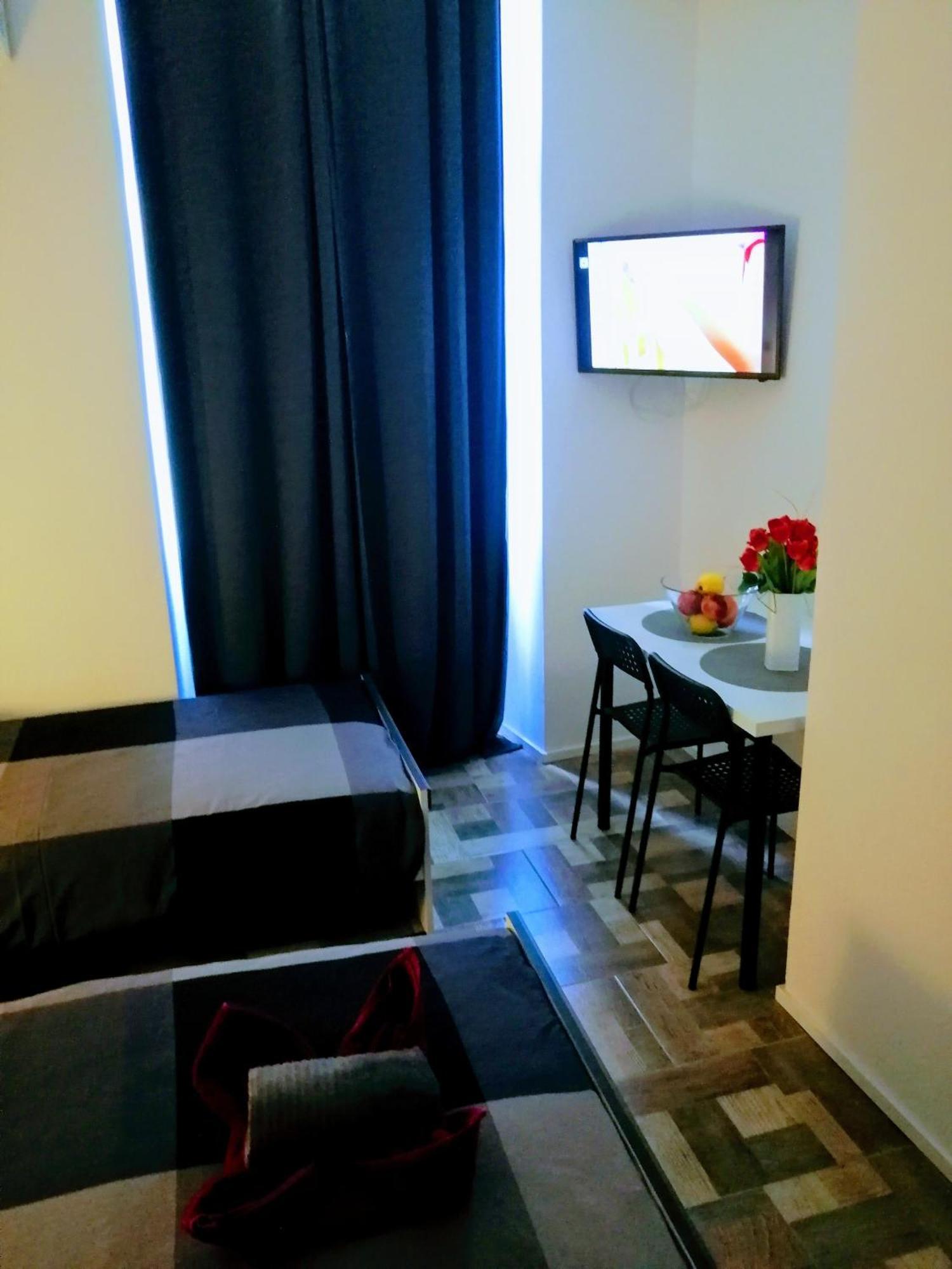 Zpula Center Studio Apartments Exteriör bild